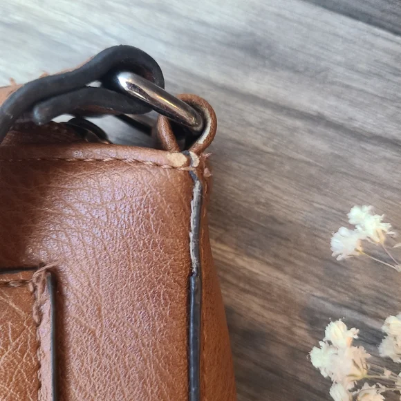 Brown Roots Crossbody - Picture 9 of 13
